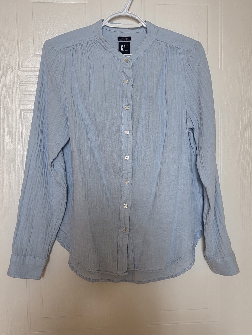 GAP Linen Button-Down Shirt, Light Blue, Small
